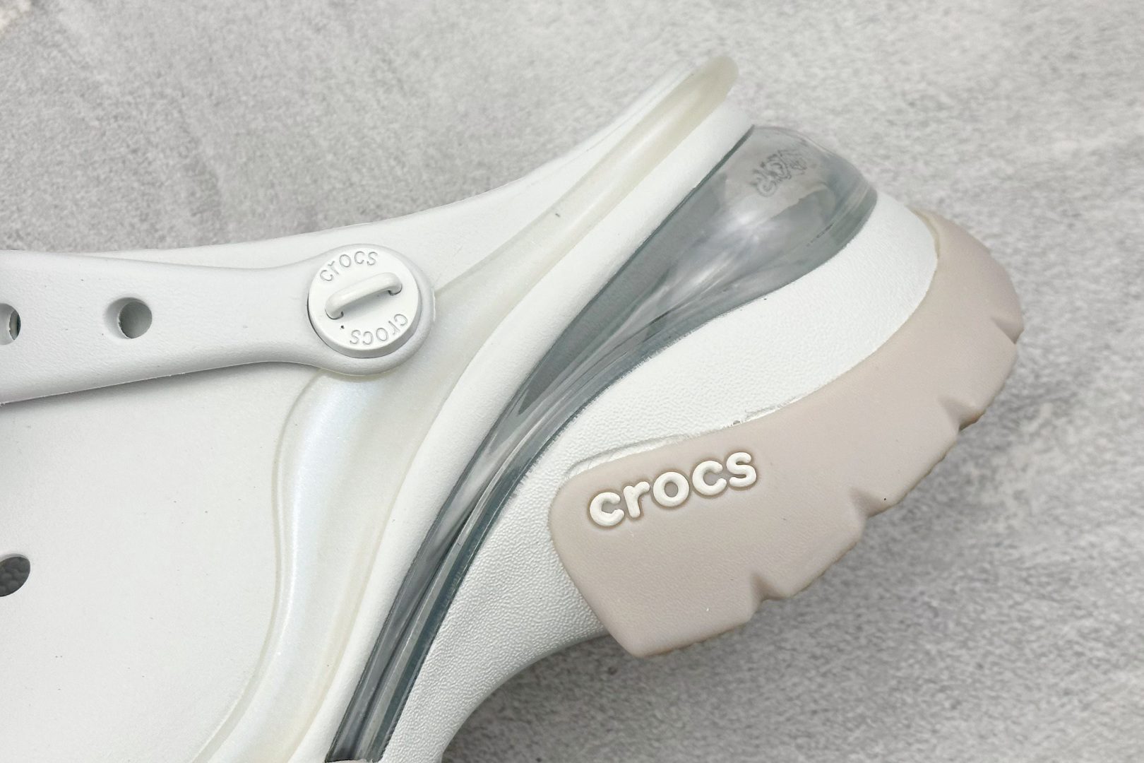 170 K原装 Crocs卡洛驰 小海豚 212811-1NK-Chinese UA Cheap High Quatity Brand Clothes Bags handbags Sneakers wholesale wholesaler seller from China Factory suppliers Fashion Clothing Shoes best Quality Beautiful Price 170 K原装 Crocs卡洛驰 小海豚 212811-1NK