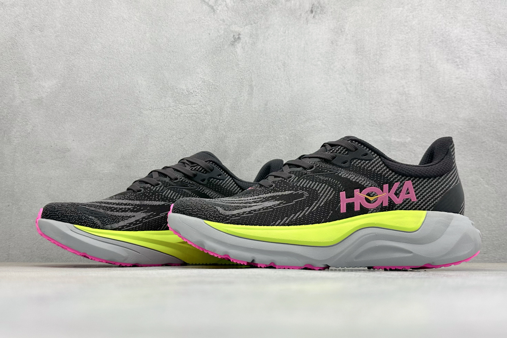ST版HOKA ONE ONE M ARAHI 8时尚舒适 织物减震防滑支撑低帮 越野跑步鞋货号: -C