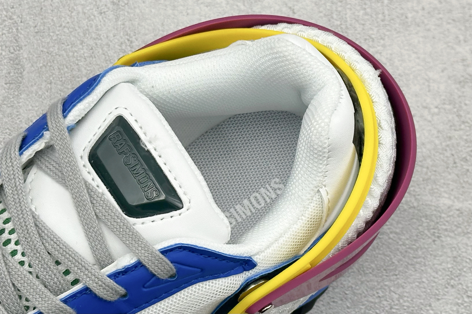 250 Raf Simons Response Trail 舒适百搭低帮生活休闲鞋 M20583-Chinese UA Cheap High Quatity Brand Clothes Bags handbags Sneakers wholesale wholesaler seller from China Factory suppliers Fashion Clothing Shoes best Quality Beautiful Price 250 Raf Simons Response Trail 舒适百搭低帮生活休闲鞋 M20583