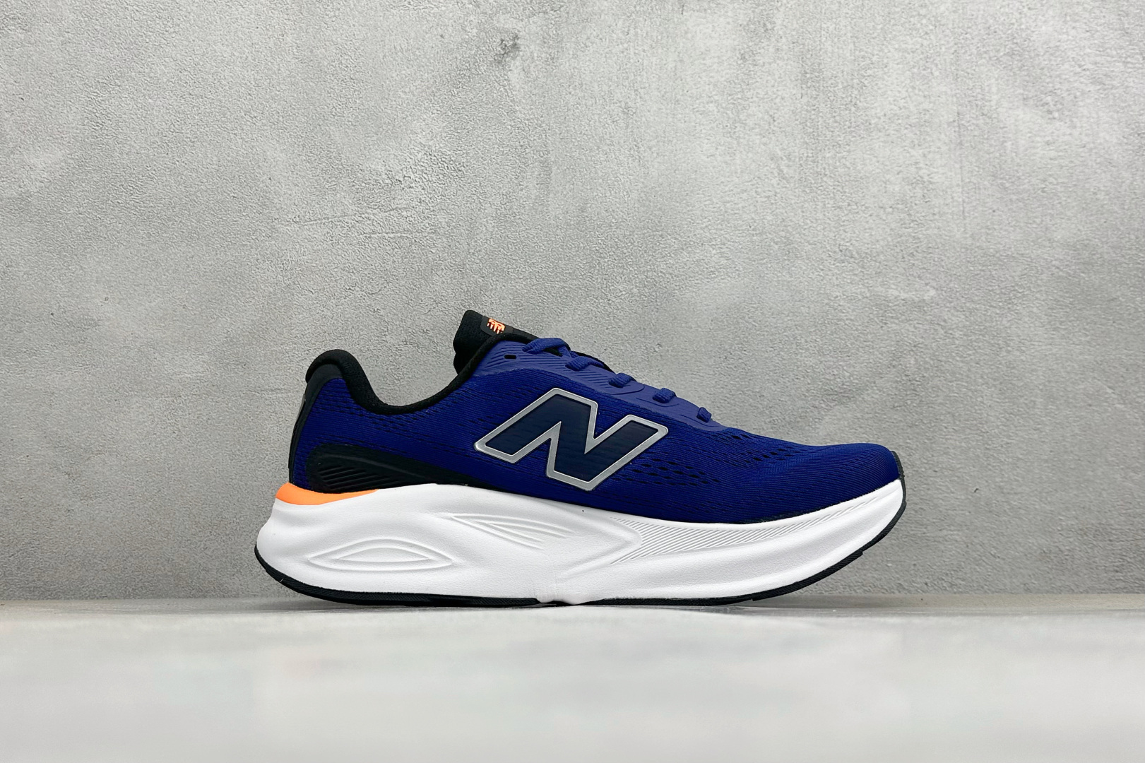 200 New Balance NB Fresh Foam 舒适运动织物防滑耐磨低帮马拉松跑步鞋 MMOR68K