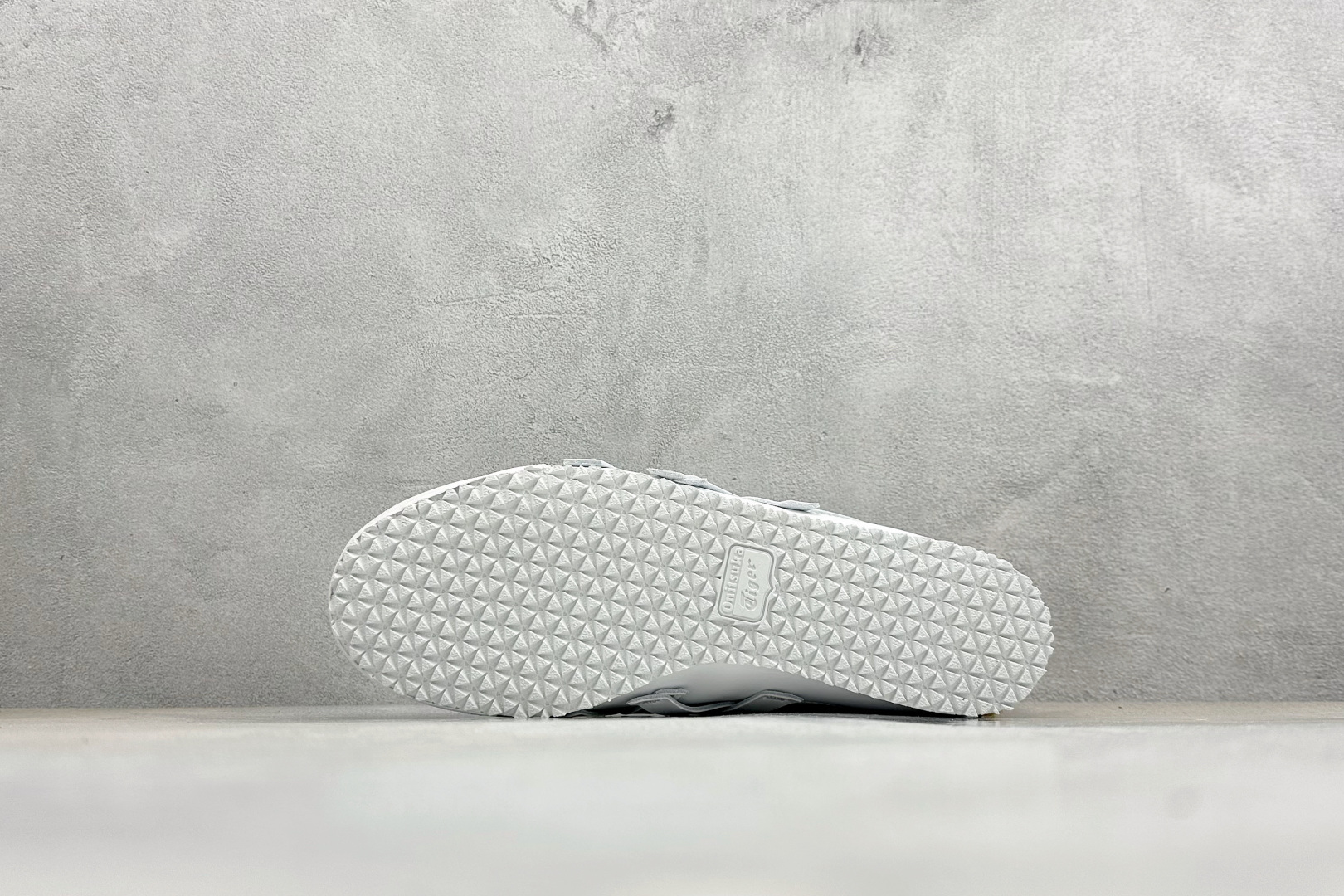 Asics 鬼冢虎 Mexico 66 GNY 白黄 1183C565-100 Asics 鬼冢虎 Mexico 66 GNY 白黄 1183C565-100