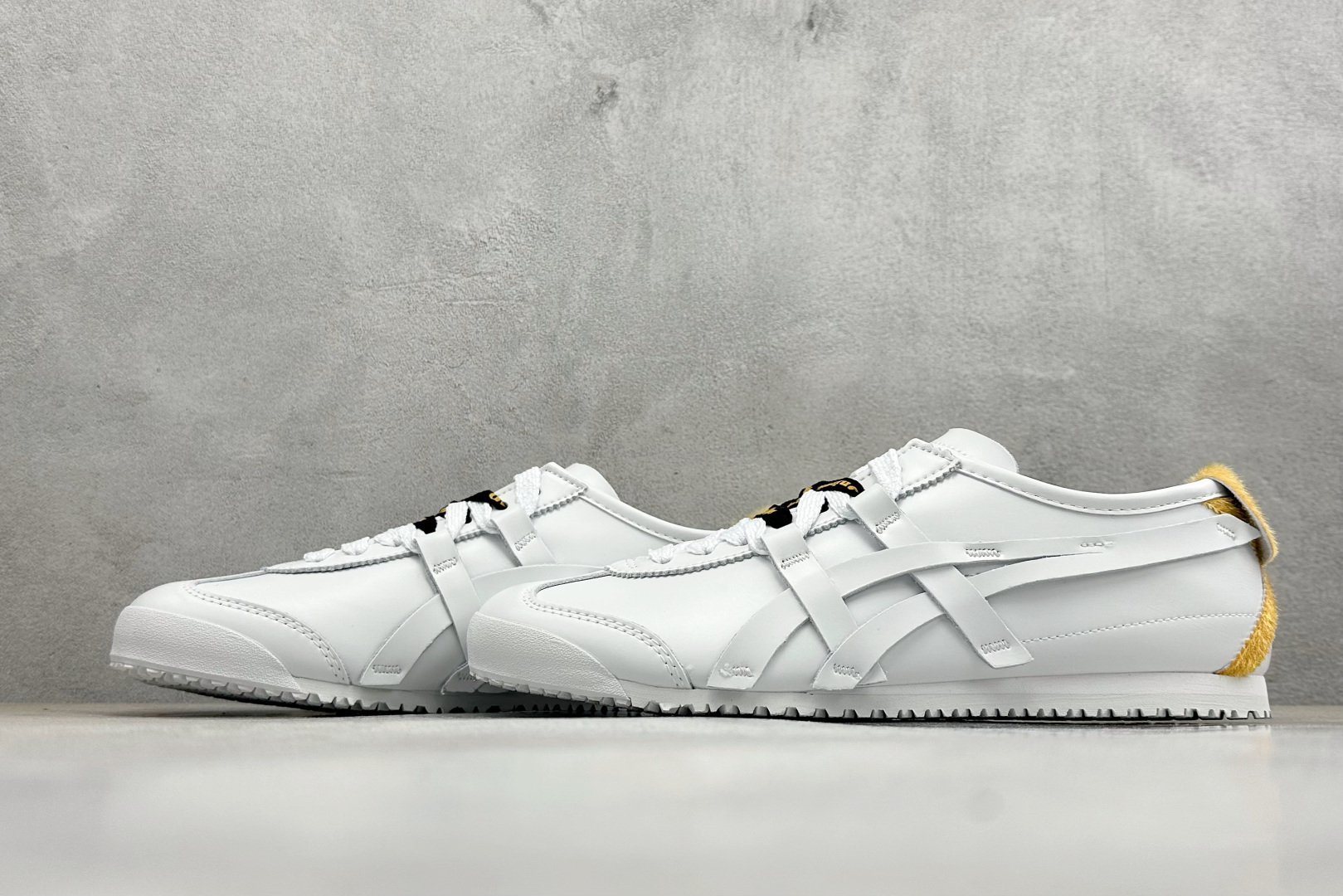 Asics 鬼冢虎 Mexico 66 GNY 白黄 1183C565-100 Asics 鬼冢虎 Mexico 66 GNY 白黄 1183C565-100