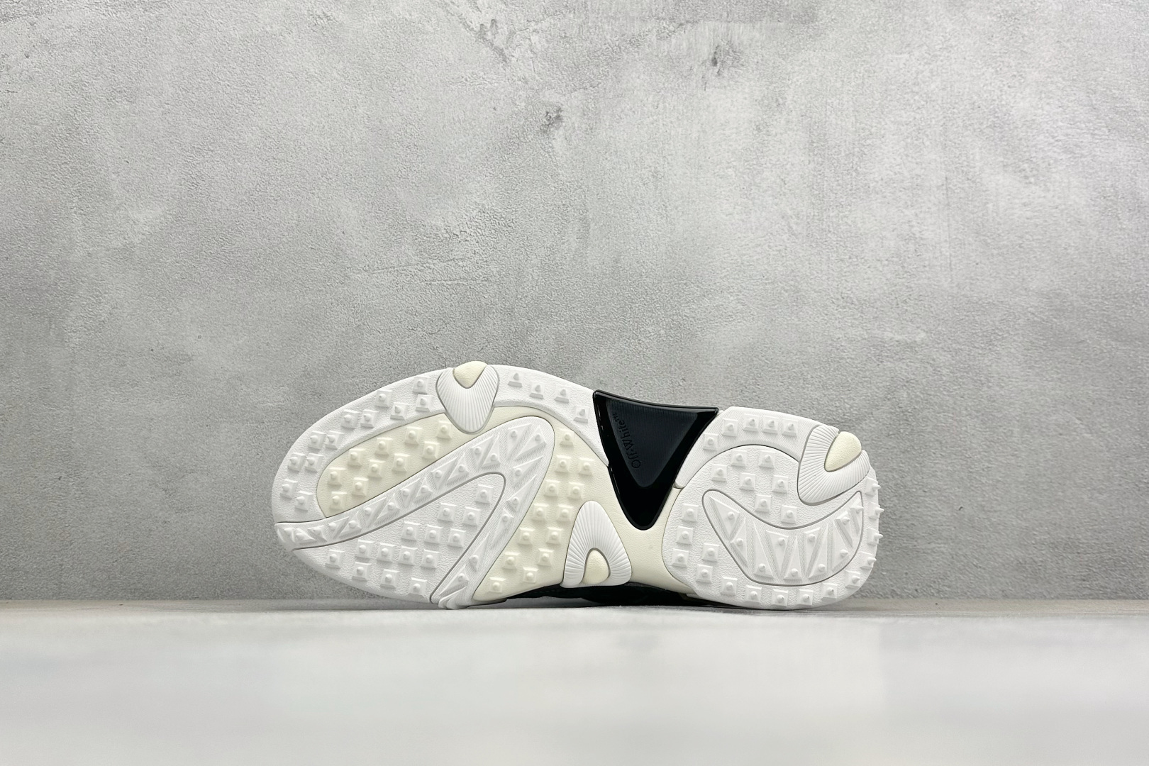 380 S版OFF-WHITE-ODSY 圆头系带 耐磨 低帮生活休闲鞋 OWIA190F23FAB