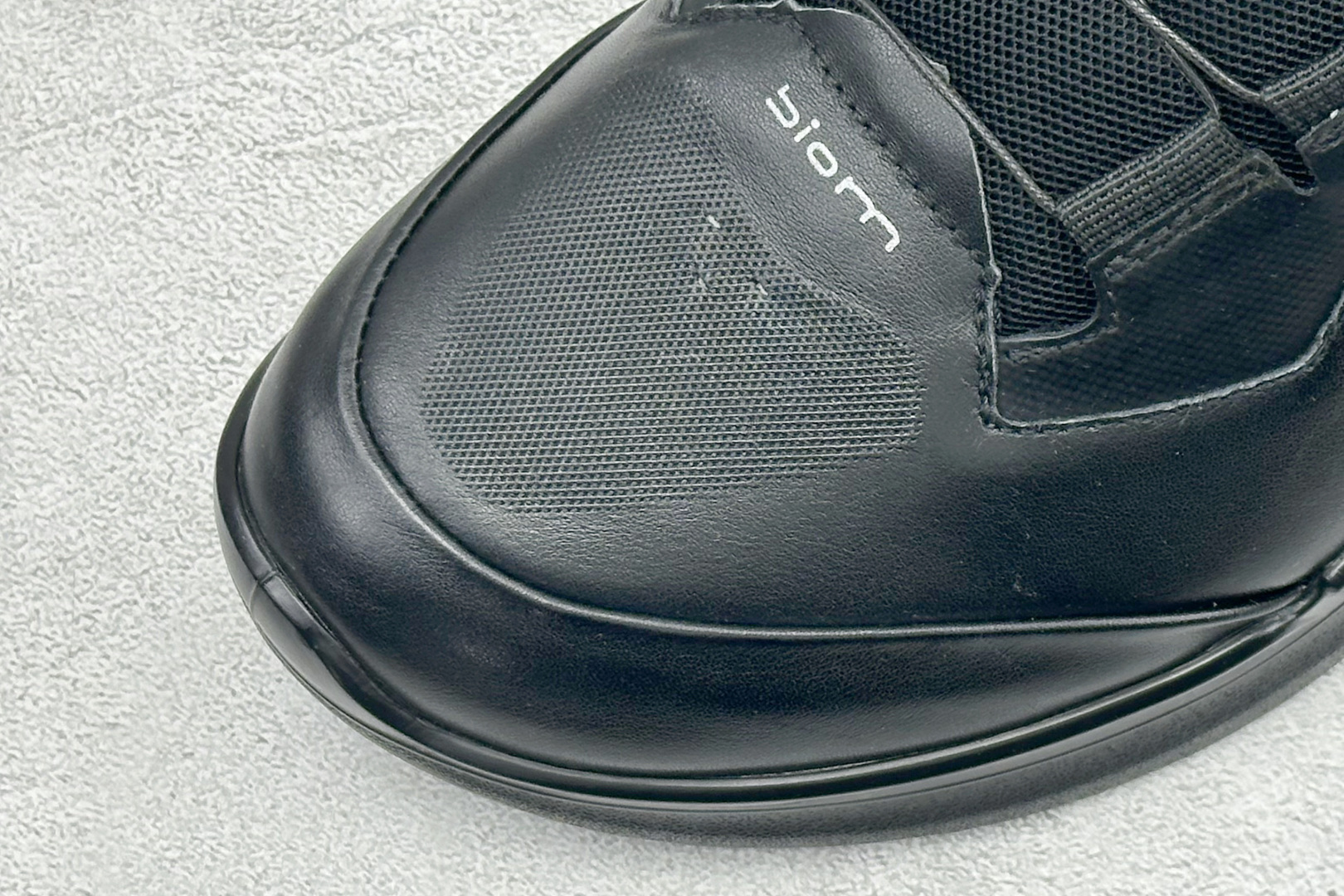 260 W1版Ecco/爱步 Biom 2.2系列 旋转扣皮面经典百搭时尚休闲鞋 830864