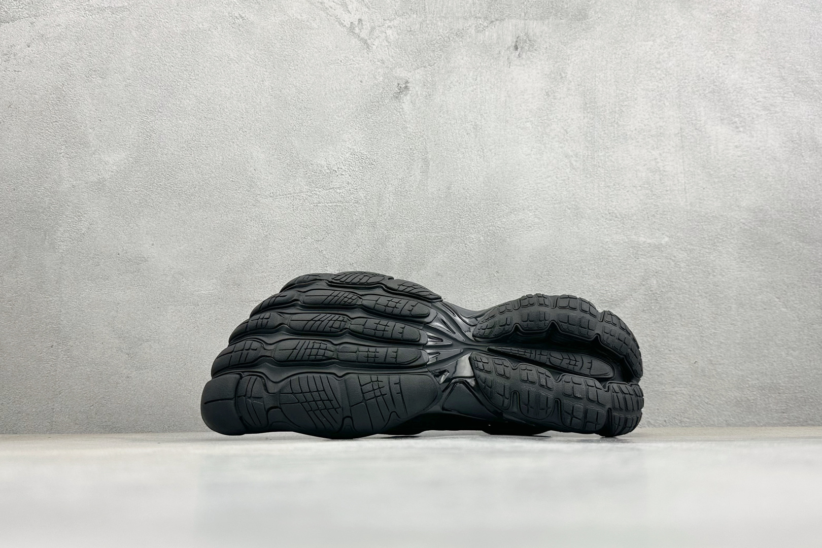 380 GO版Balenciaga巴黎世家 Anatomic Runner 五指鞋 五趾结构设计套穿 低帮休闲鞋 82106W2FC1-Chinese UA Cheap High Quatity Brand Clothes Bags handbags Sneakers wholesale wholesaler seller from China Factory suppliers Fashion Clothing Shoes best Quality Beautiful Price 380 GO版Balenciaga巴黎世家 Anatomic Runner 五指鞋 五趾结构设计套穿 低帮休闲鞋 82106W2FC1