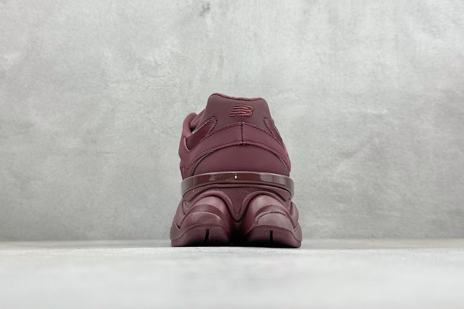 200 BF版New Balance NB9060系列 复古休闲运动慢跑鞋 U9060Z-Chinese UA Cheap High Quatity Brand Clothes Bags handbags Sneakers wholesale wholesaler seller from China Factory suppliers Fashion Clothing Shoes best Quality Beautiful Price 200 BF版New Balance NB9060系列 复古休闲运动慢跑鞋 U9060Z