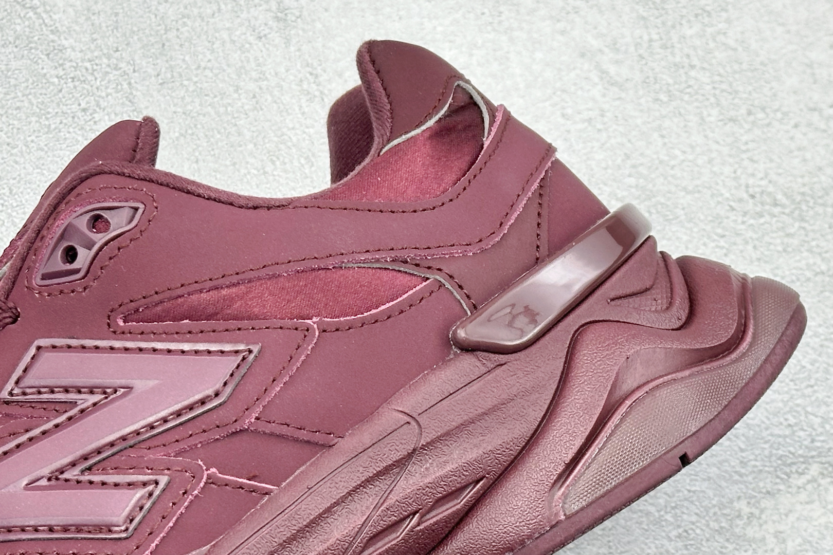 200 BF版New Balance NB9060系列 复古休闲运动慢跑鞋 U9060Z-Chinese UA Cheap High Quatity Brand Clothes Bags handbags Sneakers wholesale wholesaler seller from China Factory suppliers Fashion Clothing Shoes best Quality Beautiful Price 200 BF版New Balance NB9060系列 复古休闲运动慢跑鞋 U9060Z
