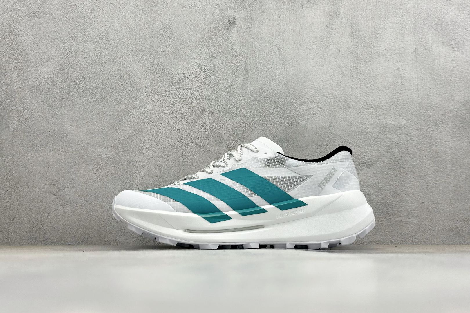Adidas Terrex Agravic TT 阿迪达斯透气缓震跑步鞋 HP7091 Adidas Terrex Agravic TT 阿迪达斯透气缓震跑步鞋 HP7091