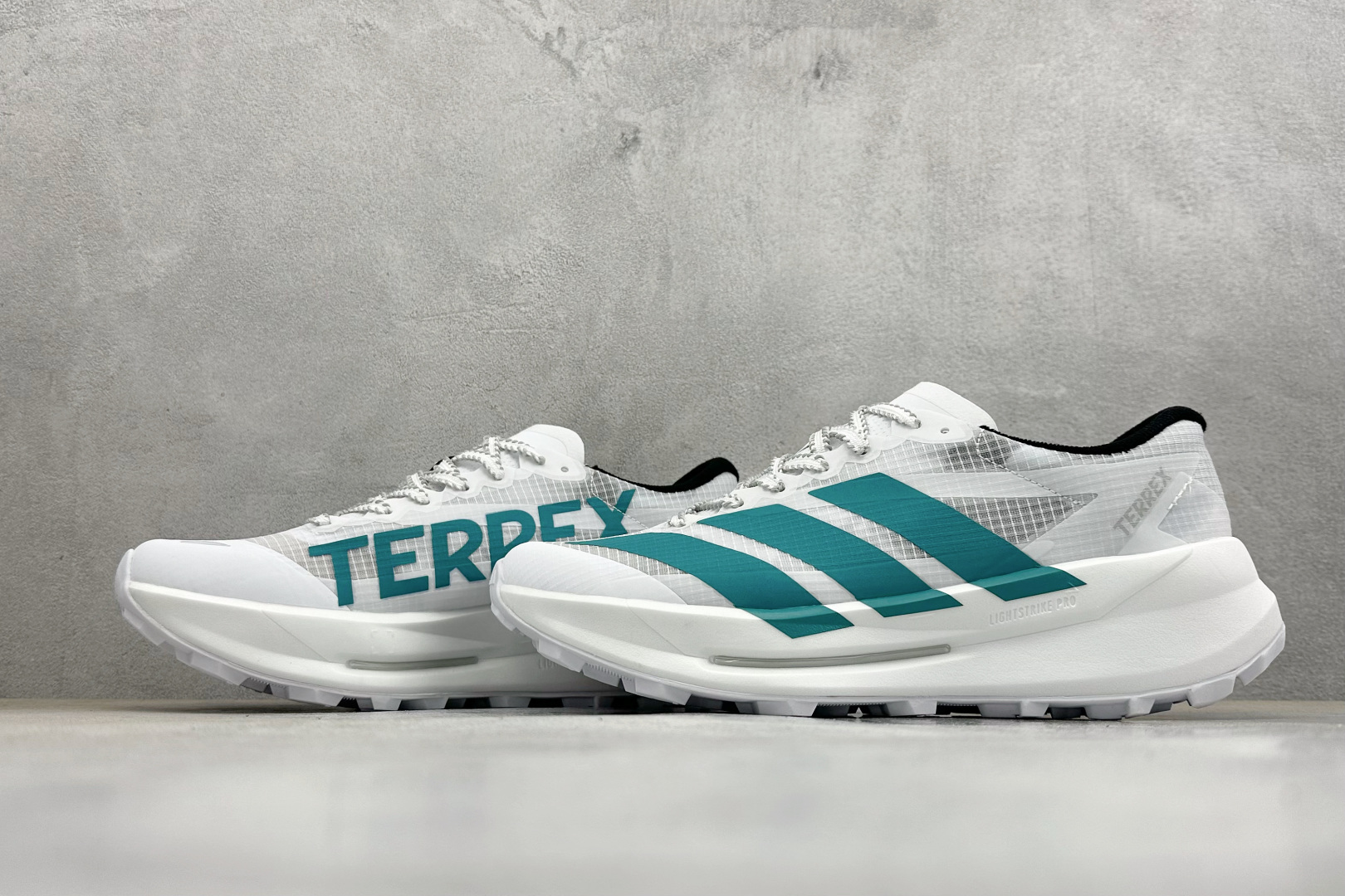 Adidas Terrex Agravic TT 阿迪达斯透气缓震跑步鞋 HP7091 Adidas Terrex Agravic TT 阿迪达斯透气缓震跑步鞋 HP7091