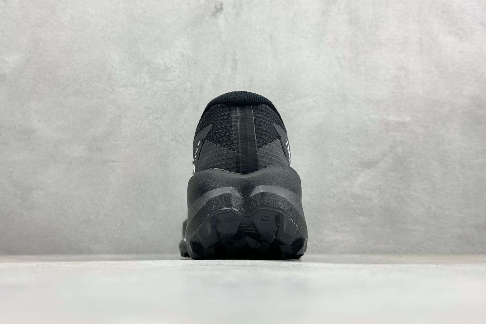Adidas Terrex Agravic TT 阿迪达斯透气缓震跑步鞋 HP7149 Adidas Terrex Agravic TT 阿迪达斯透气缓震跑步鞋 HP7149