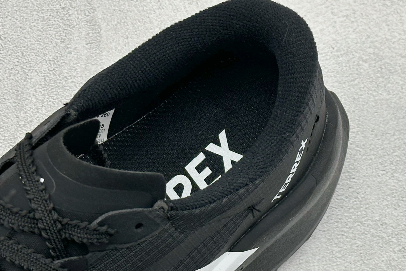 Adidas Terrex Agravic TT 阿迪达斯透气缓震跑步鞋 HP7149 Adidas Terrex Agravic TT 阿迪达斯透气缓震跑步鞋 HP7149