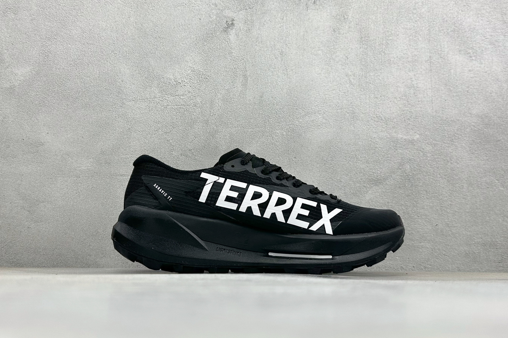 Adidas Terrex Agravic TT 阿迪达斯透气缓震跑步鞋 HP7149 Adidas Terrex Agravic TT 阿迪达斯透气缓震跑步鞋 HP7149