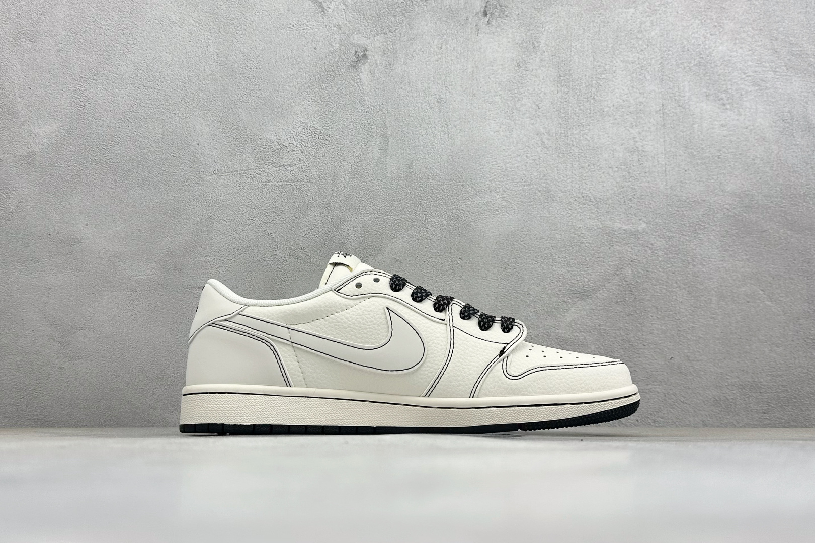 Air Jordan 1 Low AJ1 乔1 斯图西联名 高端定制 低帮倒钩复古篮球鞋 HH7518-092 Air Jordan 1 Low AJ1 乔1 斯图西联名 高端定制 低帮倒钩复古篮球鞋 HH7518-092