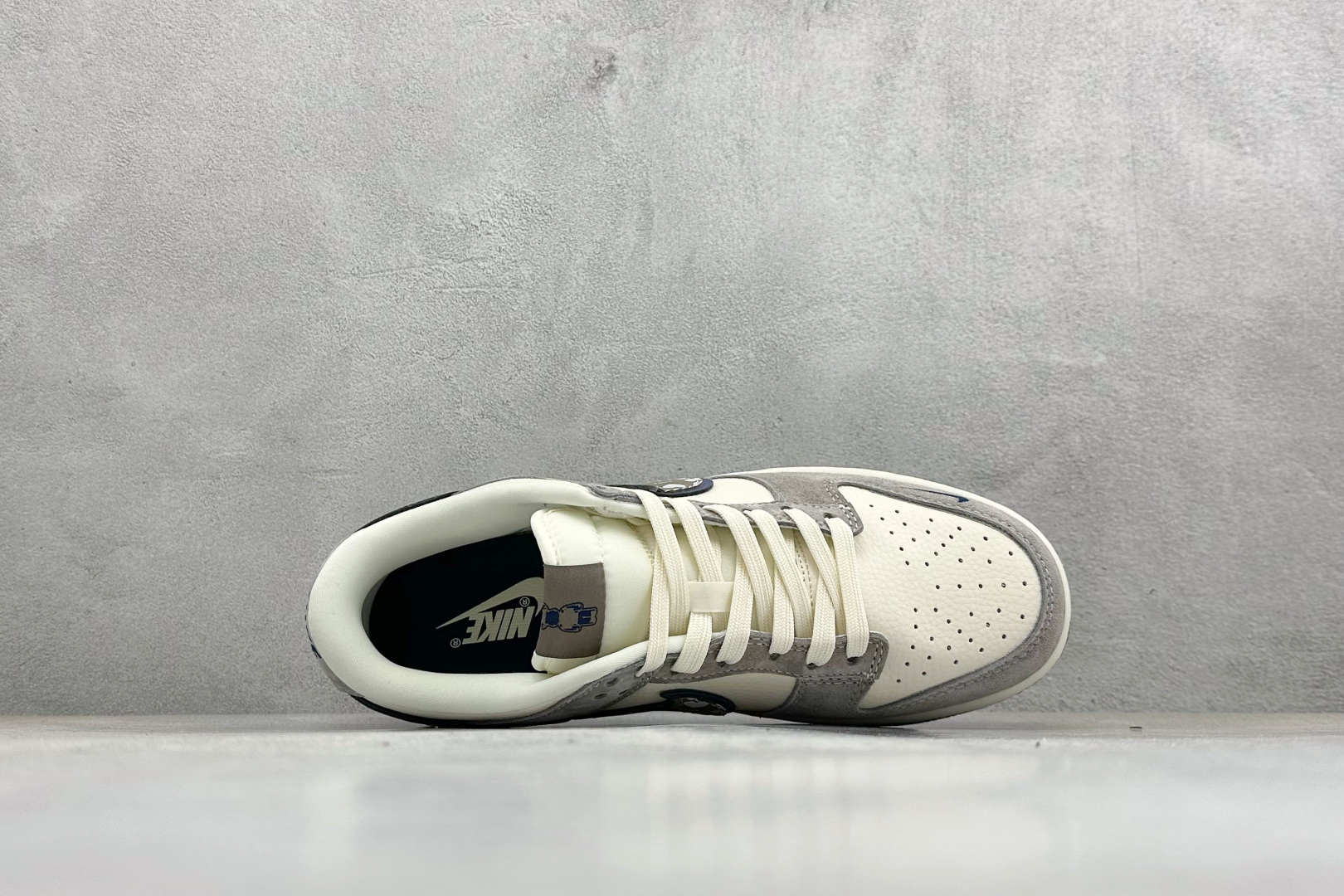 奶咖暴力熊Dunk 把温柔与潮酷焊在脚上 TX1688-007