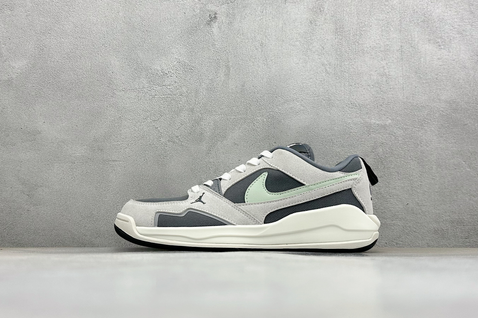 190 AD版Jordan CMFT ERA 舒适简约低帮运动板鞋 HQ0506-003