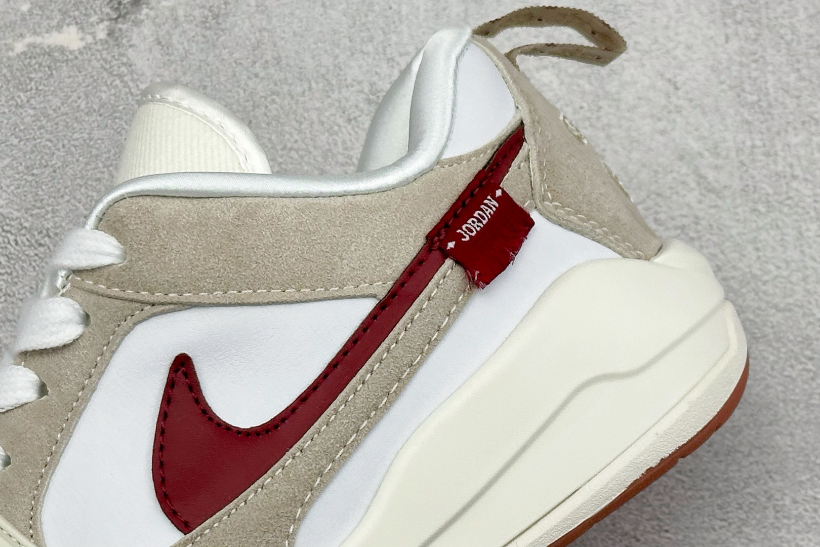 AD版Jordan CMFT ERA 舒适简约低帮运动板鞋 IQ3473-161 AD版Jordan CMFT ERA 舒适简约低帮运动板鞋 IQ3473-161