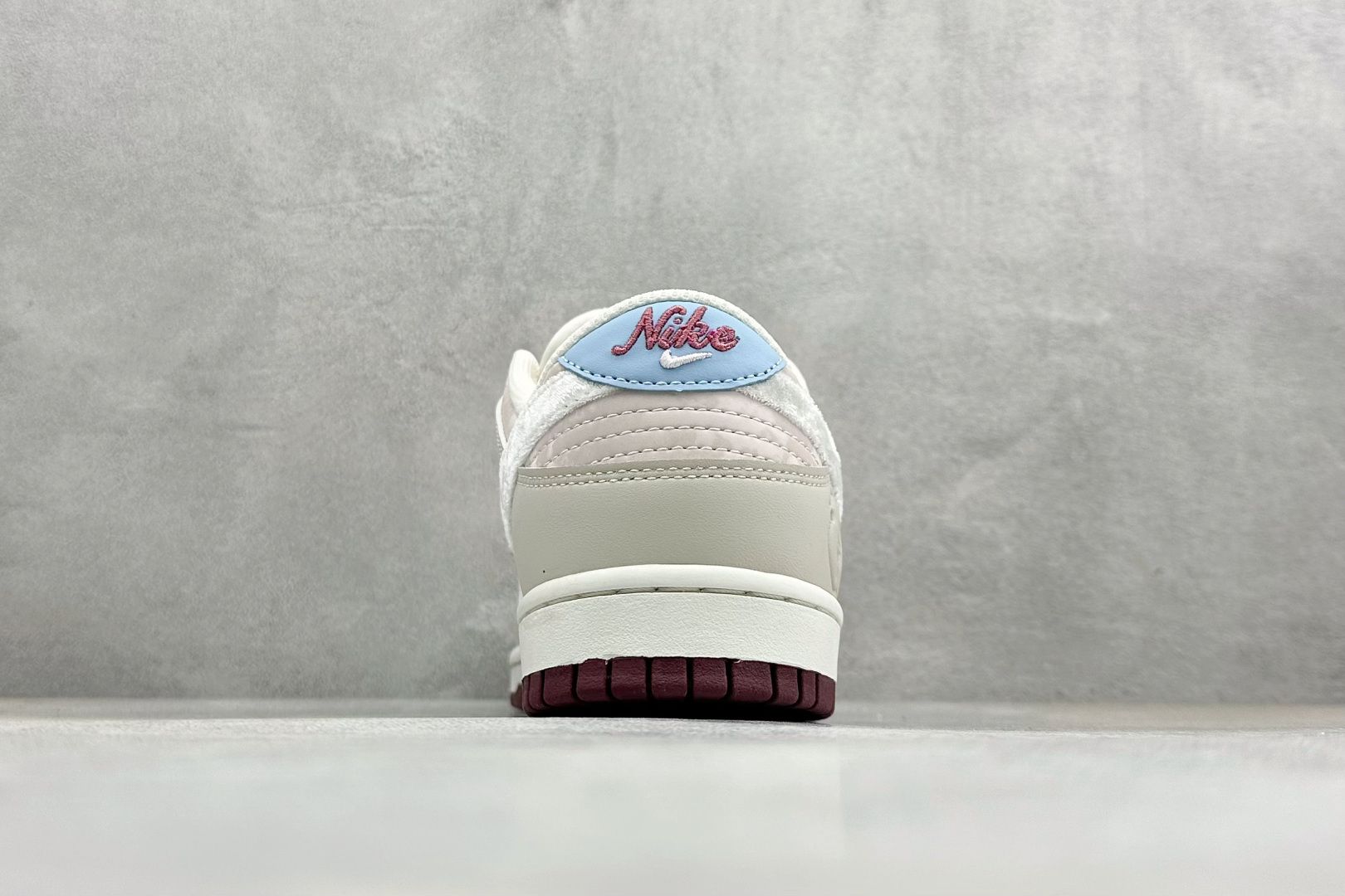K版Nike Dunk Low ”Valentine’s Day” 情人节限定 米粉 奶白 IQ1145-610 K版Nike Dunk Low ”Valentine’s Day” 情人节限定 米粉 奶白 IQ1145-610