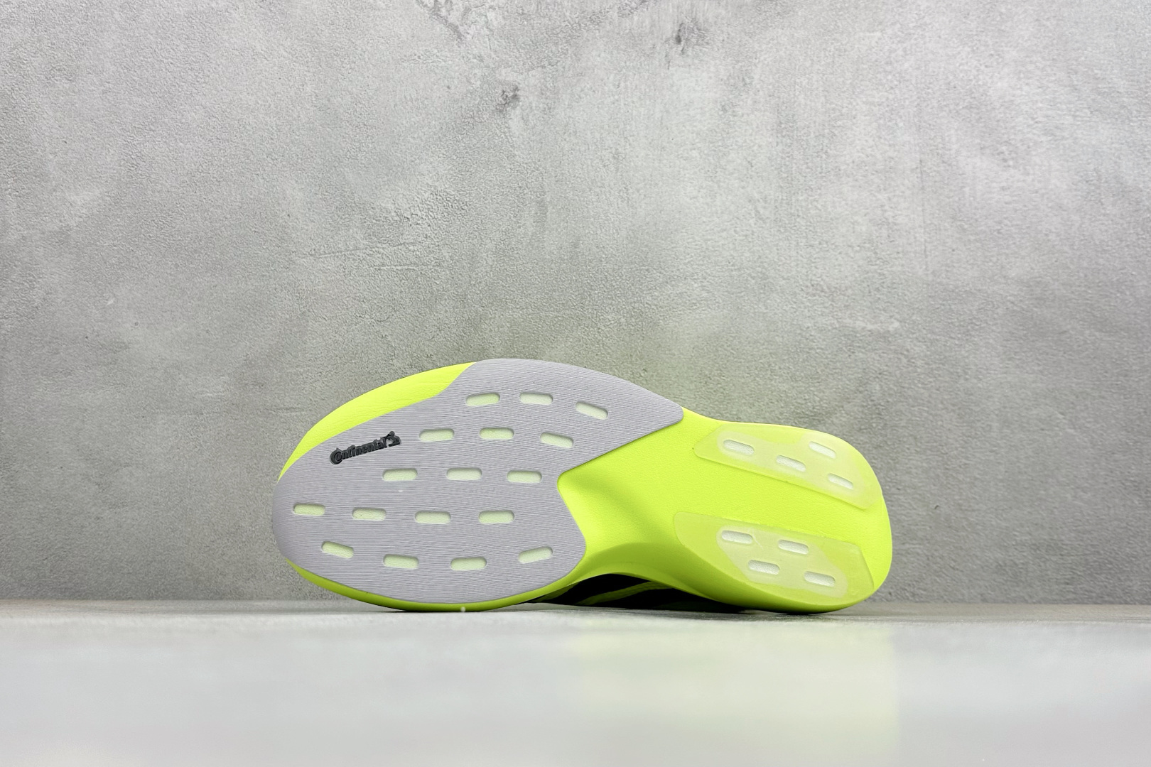 Adidas Adizero Evo SL 阿迪达斯 舒适百搭防滑耐磨 低帮 休闲跑步鞋 JR2024 Adidas Adizero Evo SL 阿迪达斯 舒适百搭防滑耐磨 低帮 休闲跑步鞋 JR2024