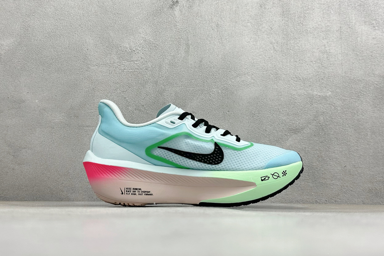 Nk Zoom Fly 6 耐克超弹轻盈跑步鞋 FN8454-402