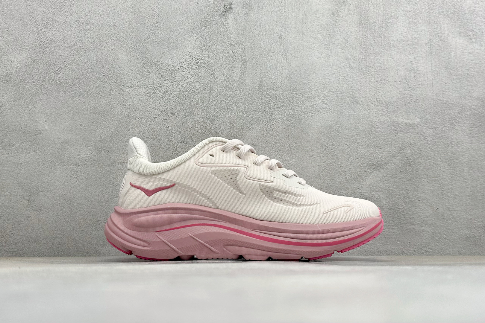 180 W版 Hoka W CLIFTON 10 超轻厚底轻量跑步鞋 1162031-RMD