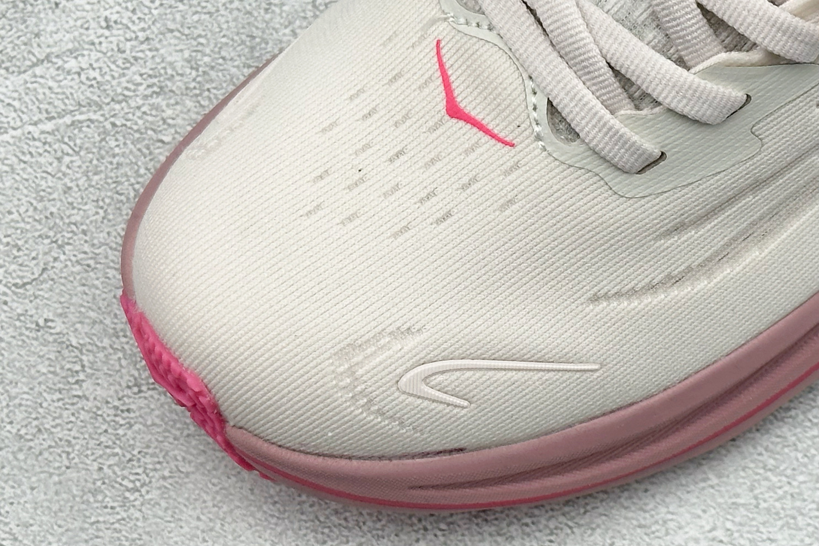 180 W版 Hoka W CLIFTON 10 超轻厚底轻量跑步鞋 1162031-RMD