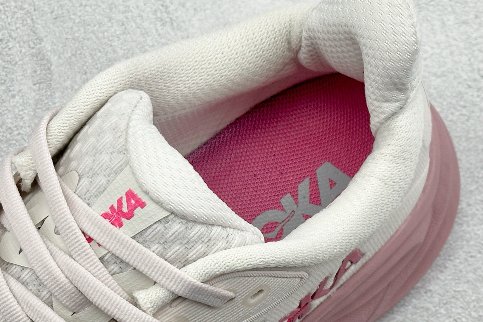 180 W版 Hoka W CLIFTON 10 超轻厚底轻量跑步鞋 1162031-RMD