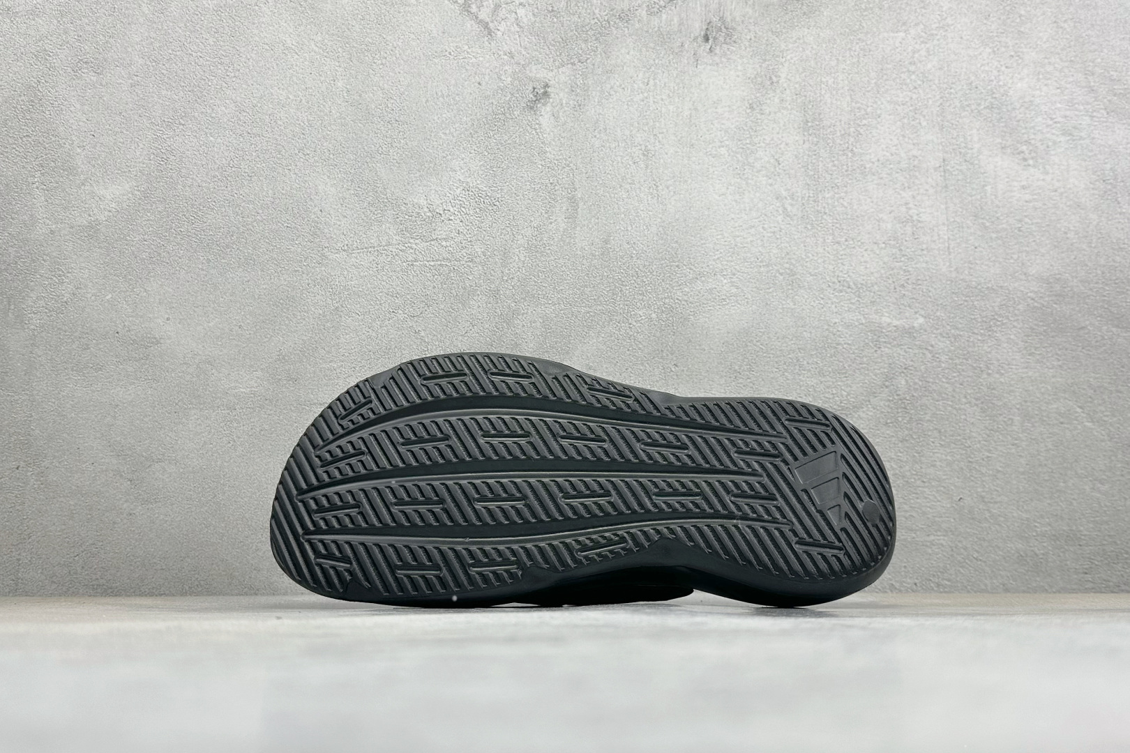 Adidas LIGHTBLAZE SLIDESP 运动休闲舒适拖鞋 JS3582