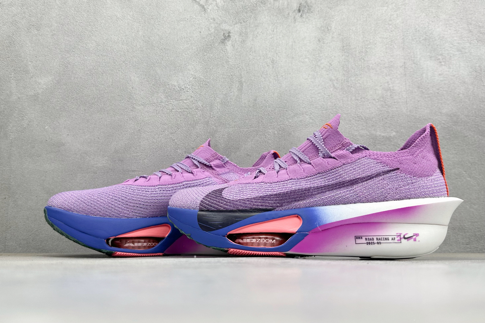 Nike Zoom VaporFly Next% 3 ”Prototype” 全新超级马拉松跑鞋 FD8315-500 Nike Zoom VaporFly Next% 3 ”Prototype” 全新超级马拉松跑鞋 FD8315-500