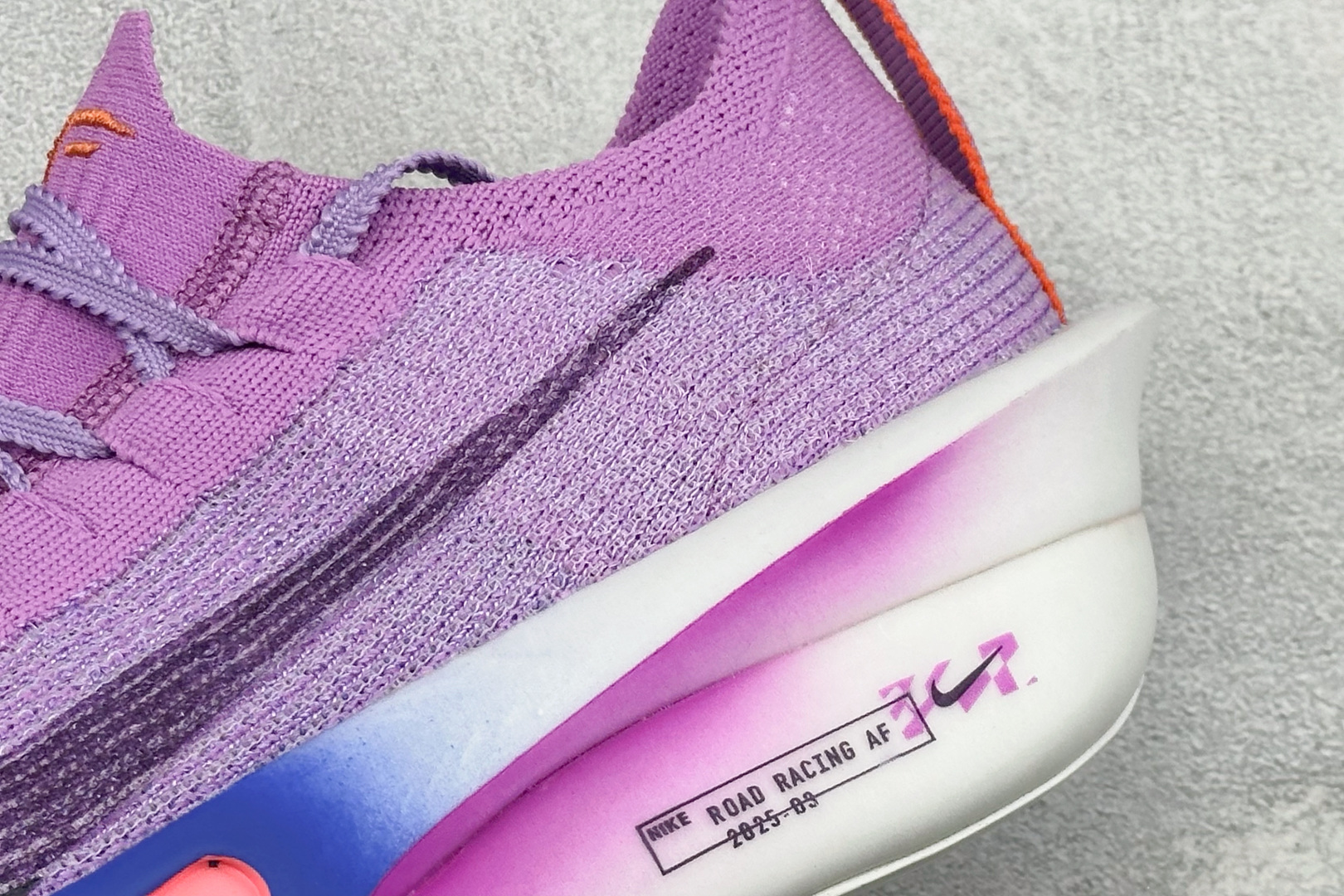 Nike Zoom VaporFly Next% 3 ”Prototype” 全新超级马拉松跑鞋 FD8315-500 Nike Zoom VaporFly Next% 3 ”Prototype” 全新超级马拉松跑鞋 FD8315-500