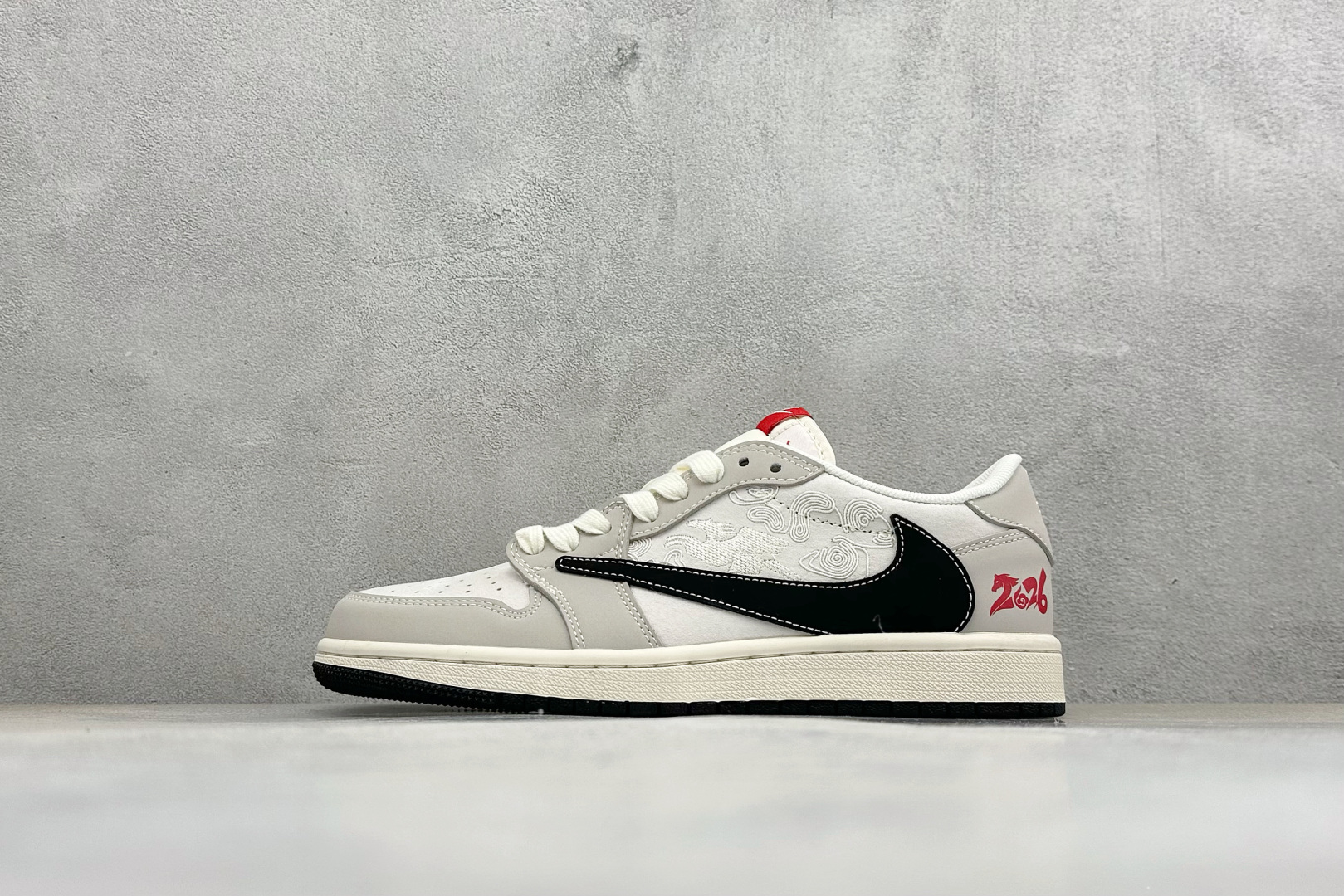福利特价 Air Jordan 1 Low AJ1 乔1 2026马年限定 高端定制 低帮倒钩复古篮球鞋