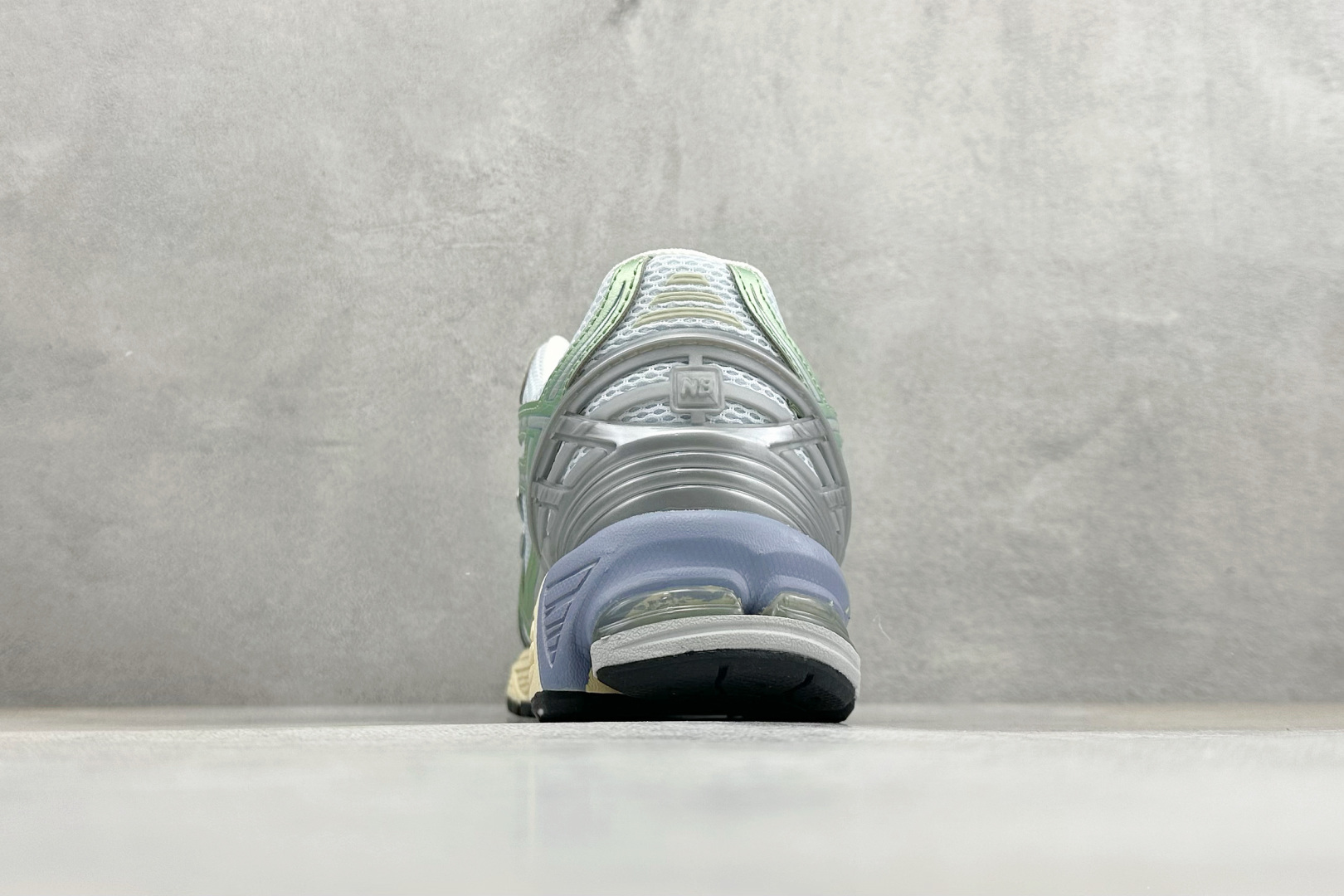 200 GS版New Balance M1906系列复古单品宝藏老爹鞋 U1906RNE-Chinese UA Cheap High Quatity Brand Clothes Bags handbags Sneakers wholesale wholesaler seller from China Factory suppliers Fashion Clothing Shoes best Quality Beautiful Price 200 GS版New Balance M1906系列复古单品宝藏老爹鞋 U1906RNE