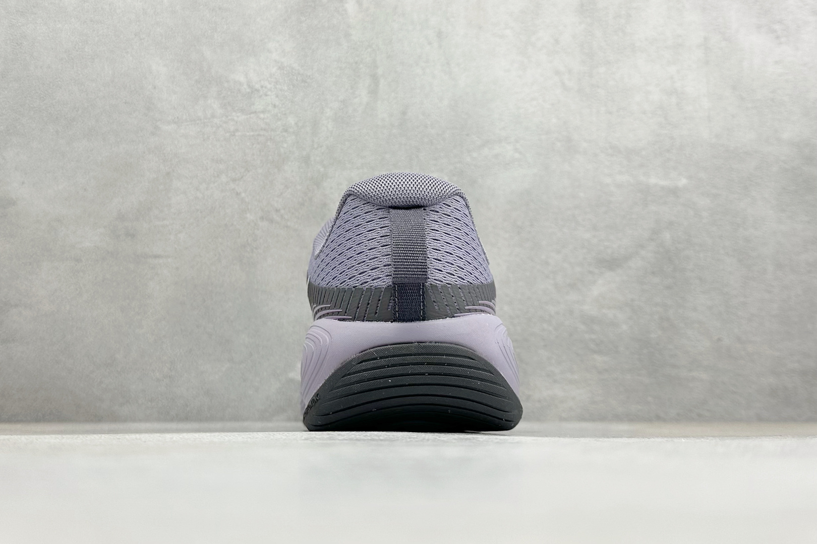 NIKE COMFIRIDE 透气防震运动跑步鞋 DX5886-005 NIKE COMFIRIDE 透气防震运动跑步鞋 DX5886-005