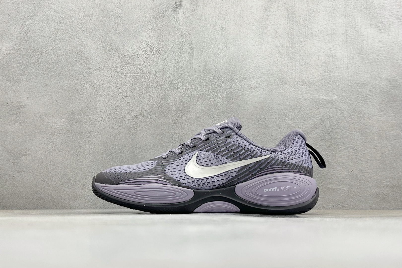NIKE COMFIRIDE 透气防震运动跑步鞋 DX5886-005 NIKE COMFIRIDE 透气防震运动跑步鞋 DX5886-005