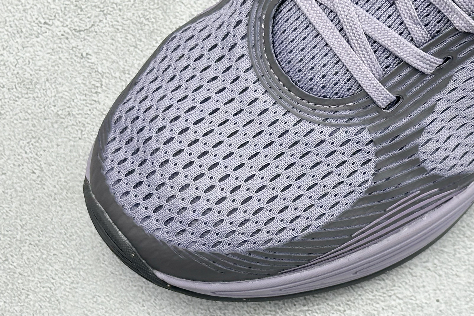 NIKE COMFIRIDE 透气防震运动跑步鞋 DX5886-005 NIKE COMFIRIDE 透气防震运动跑步鞋 DX5886-005