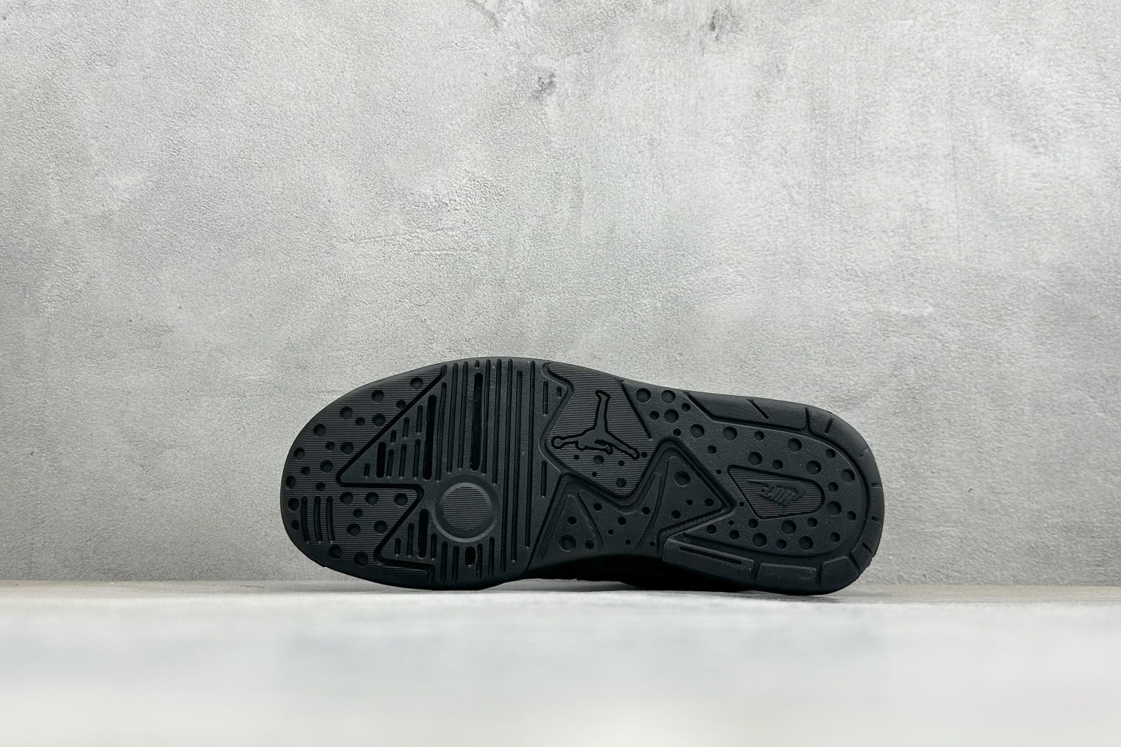 AD版Jordan CMFT ERA 舒适简约低帮运动板鞋 HJ6777-060 AD版Jordan CMFT ERA 舒适简约低帮运动板鞋 HJ6777-060