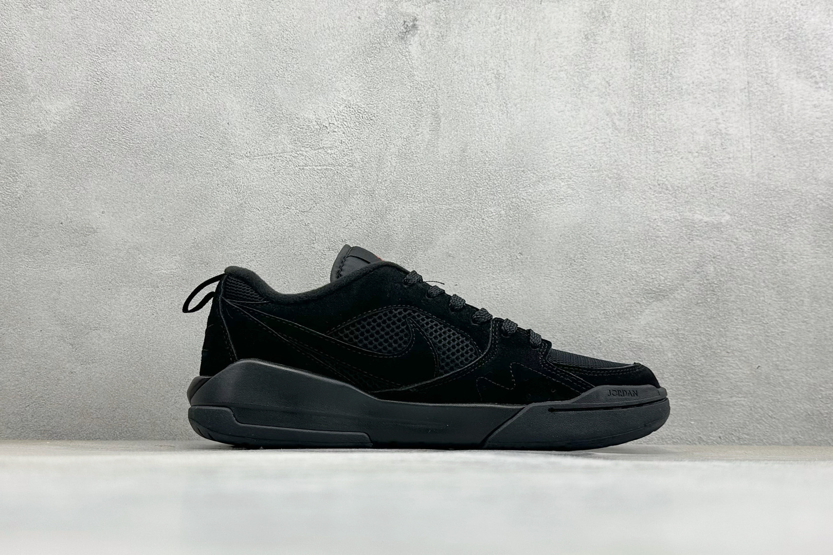 AD版Jordan CMFT ERA 舒适简约低帮运动板鞋 HJ6777-060 AD版Jordan CMFT ERA 舒适简约低帮运动板鞋 HJ6777-060