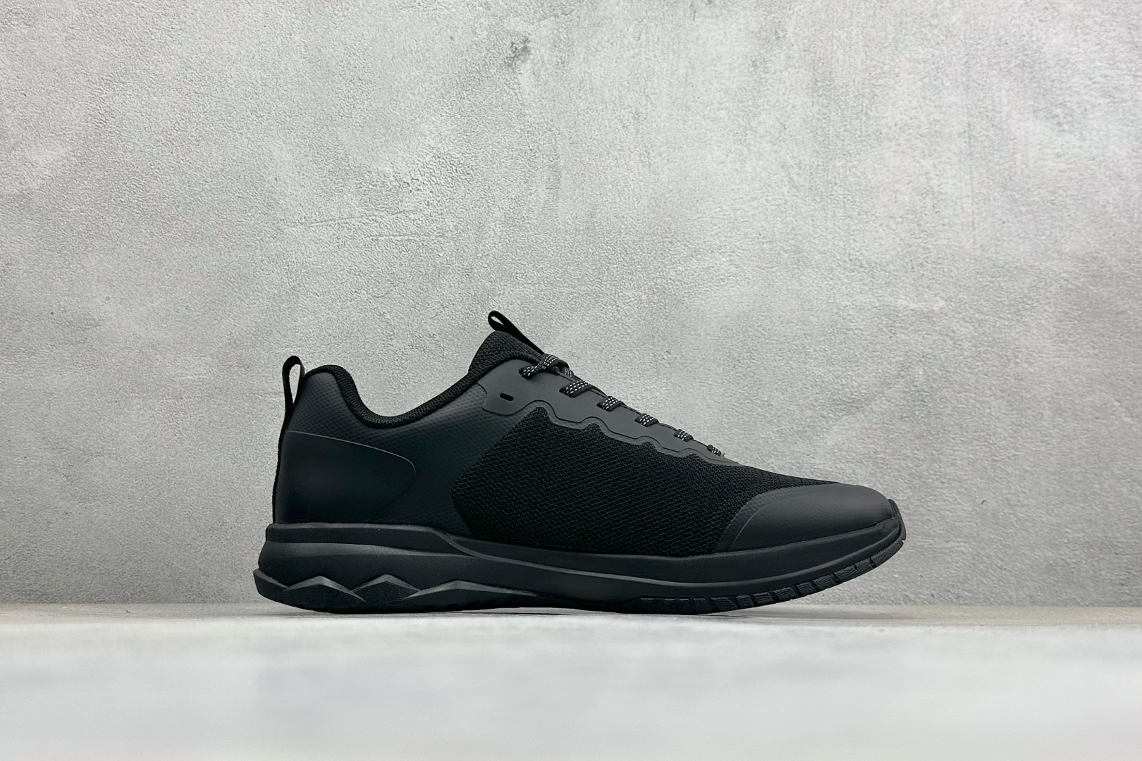 270 M版可隆KOLON LITCAMP GTX 防水支撑轻便回弹 低帮徒步鞋 LHFC5ST401-BK250
