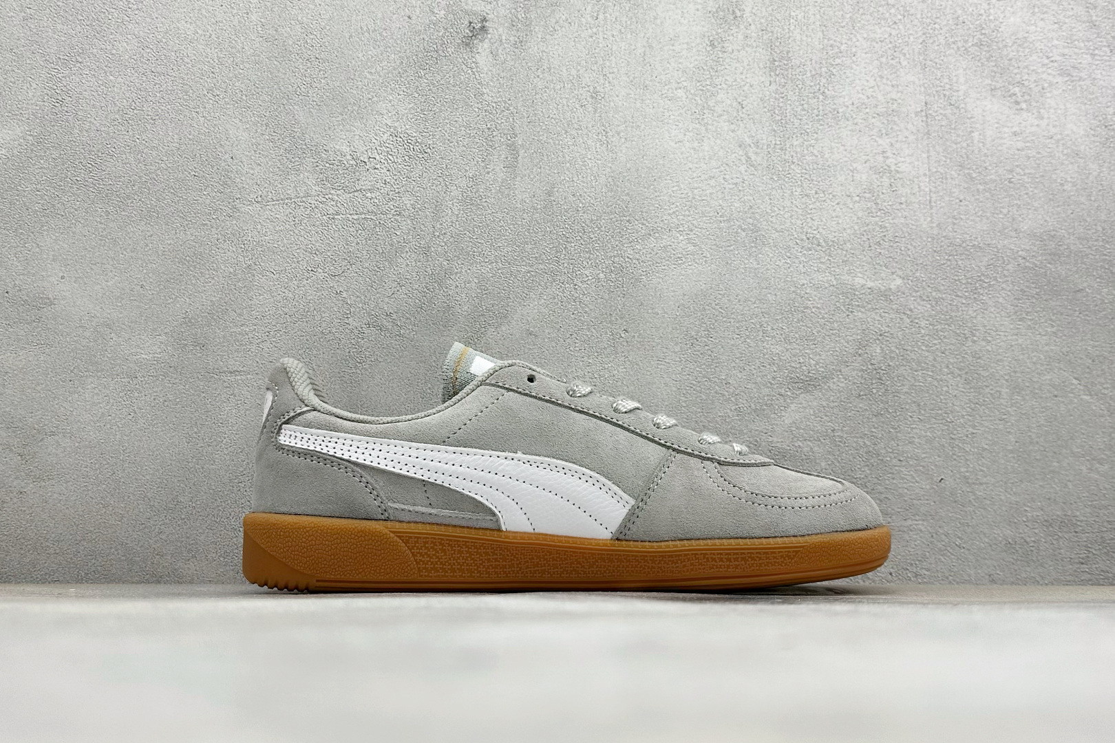 TPuma Palermo 复古单品彪马 防滑耐磨低帮德训板鞋 401123-01 TPuma Palermo 复古单品彪马 防滑耐磨低帮德训板鞋 401123-01