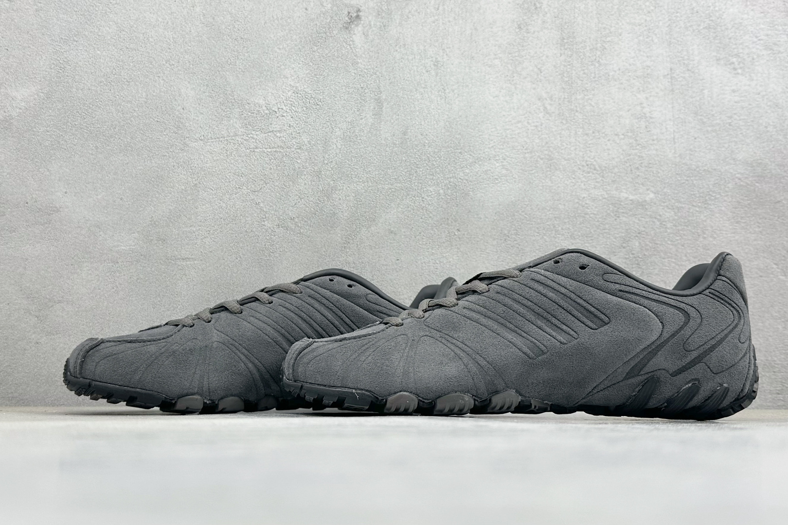 TG版Adidas Ghost Sprint 舒适百搭 生活休闲鞋 JS1068 TG版Adidas Ghost Sprint 舒适百搭 生活休闲鞋 JS1068