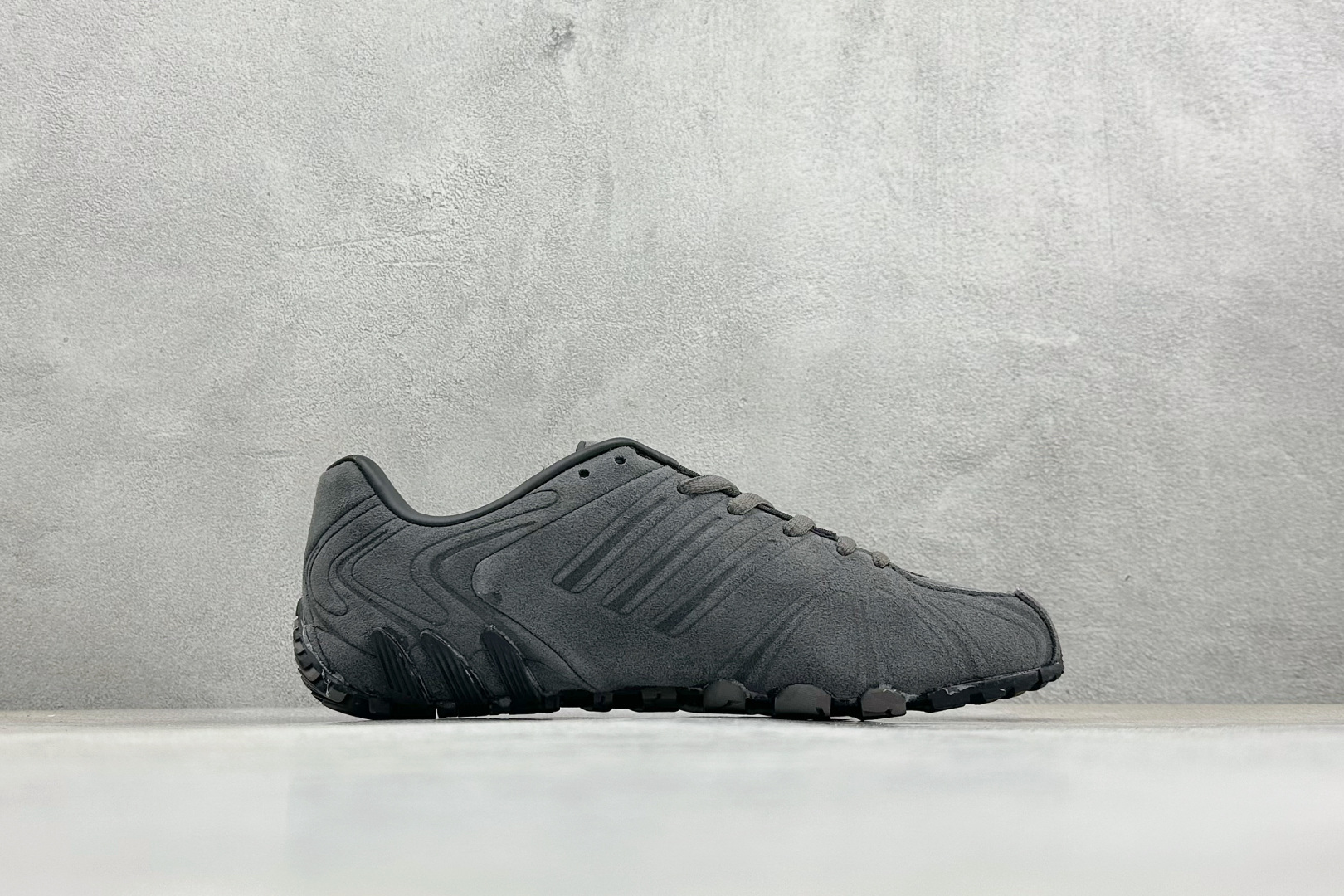TG版Adidas Ghost Sprint 舒适百搭 生活休闲鞋 JS1068 TG版Adidas Ghost Sprint 舒适百搭 生活休闲鞋 JS1068