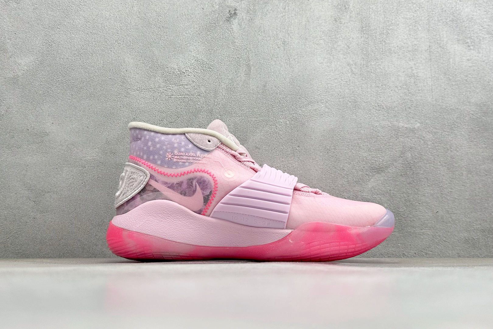 DG版Nike Zoom KD12 Xmas 杜兰特12代 男子篮球鞋 CT2744-900 DG版Nike Zoom KD12 Xmas 杜兰特12代 男子篮球鞋 CT2744-900