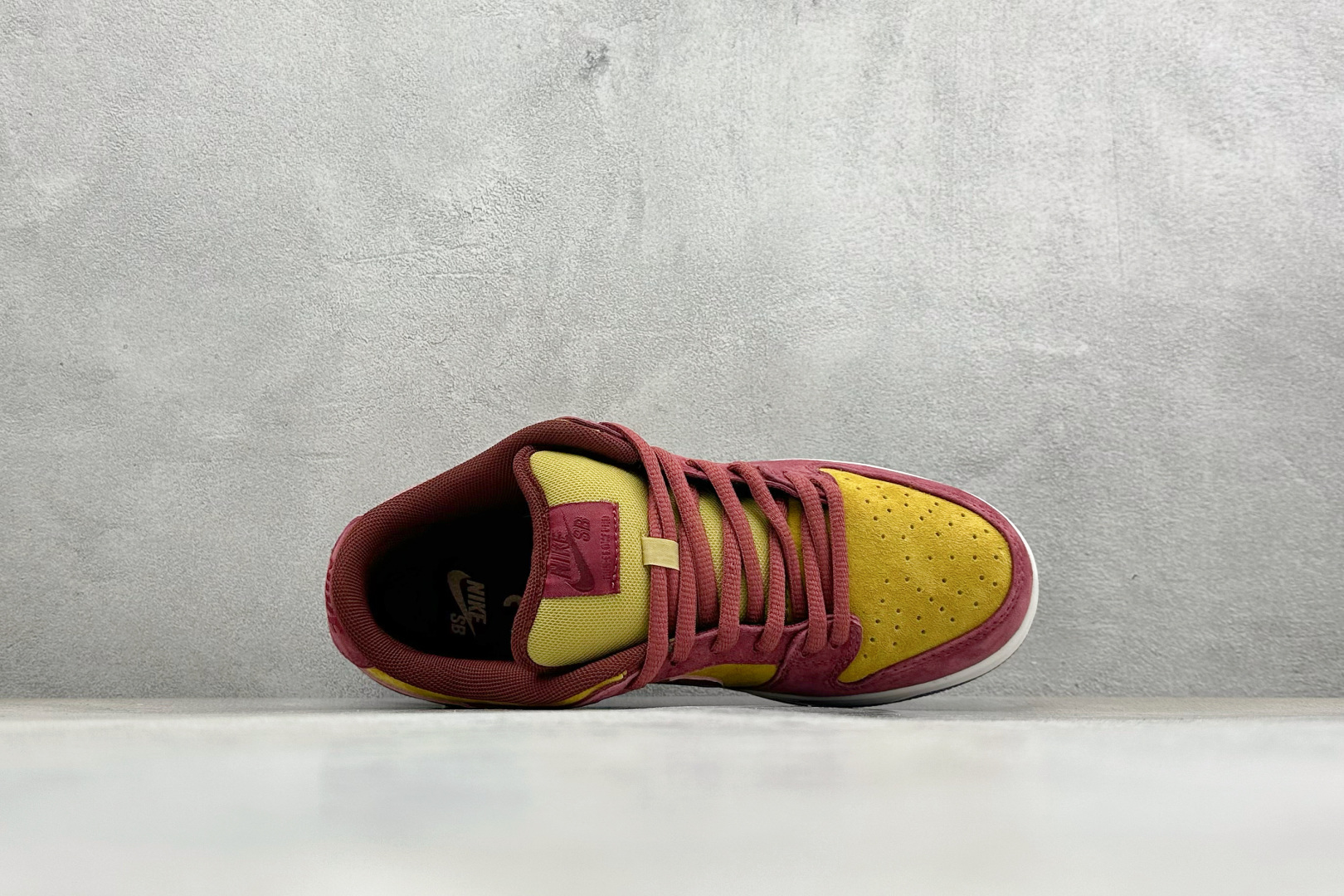 K版Nike SB Dunk Low SB 红黄 低帮休闲板鞋 HQ1625-600 K版Nike SB Dunk Low SB 红黄 低帮休闲板鞋 HQ1625-600