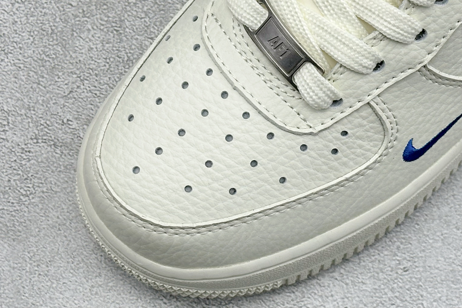 SC版Nike Air Force 1'07 Low 云白勾金 空军一号低帮休闲板鞋 FZ1151-100 SC版Nike Air Force 1'07 Low 云白勾金 空军一号低帮休闲板鞋 FZ1151-100