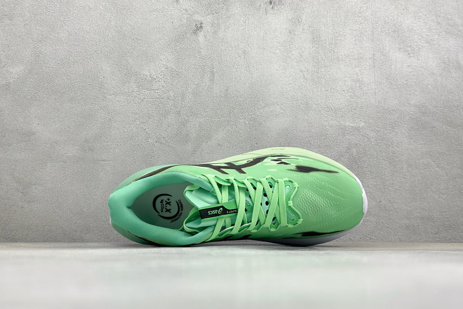 Asics Superblast 3 亚瑟士舒适透气运动跑鞋 103A198-108
