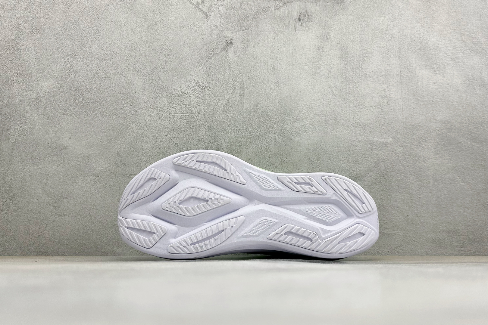 Asics Superblast 3 亚瑟士舒适透气运动跑鞋 103A198-108