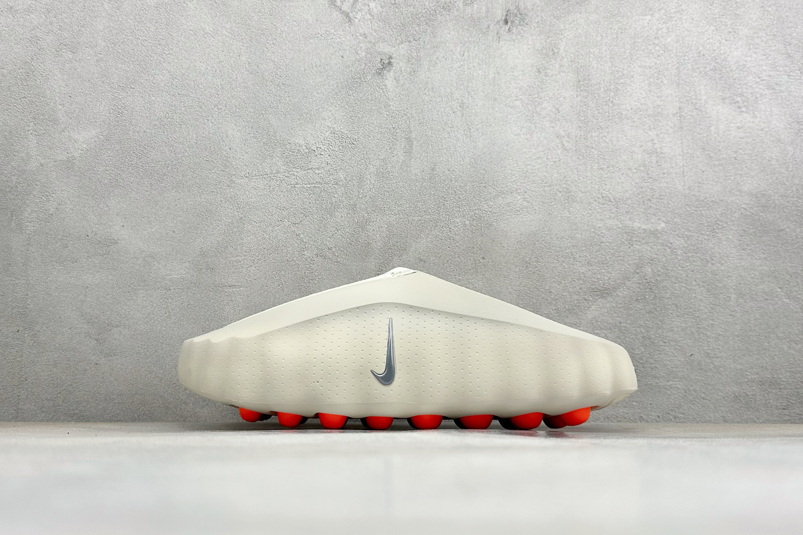 Nike Mind 001 神经科学足底按摩拖鞋 HQ4307-002 Nike Mind 001 神经科学足底按摩拖鞋 HQ4307-002