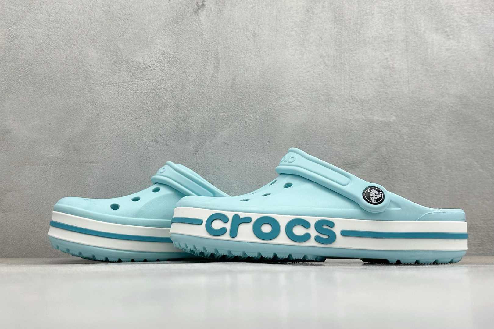 100 原装 Crocs卡洛驰 明星贝雅 205089-066-Chinese UA Cheap High Quatity Brand Clothes Bags handbags Sneakers wholesale wholesaler seller from China Factory suppliers Fashion Clothing Shoes best Quality Beautiful Price 100 原装 Crocs卡洛驰 明星贝雅 205089-066