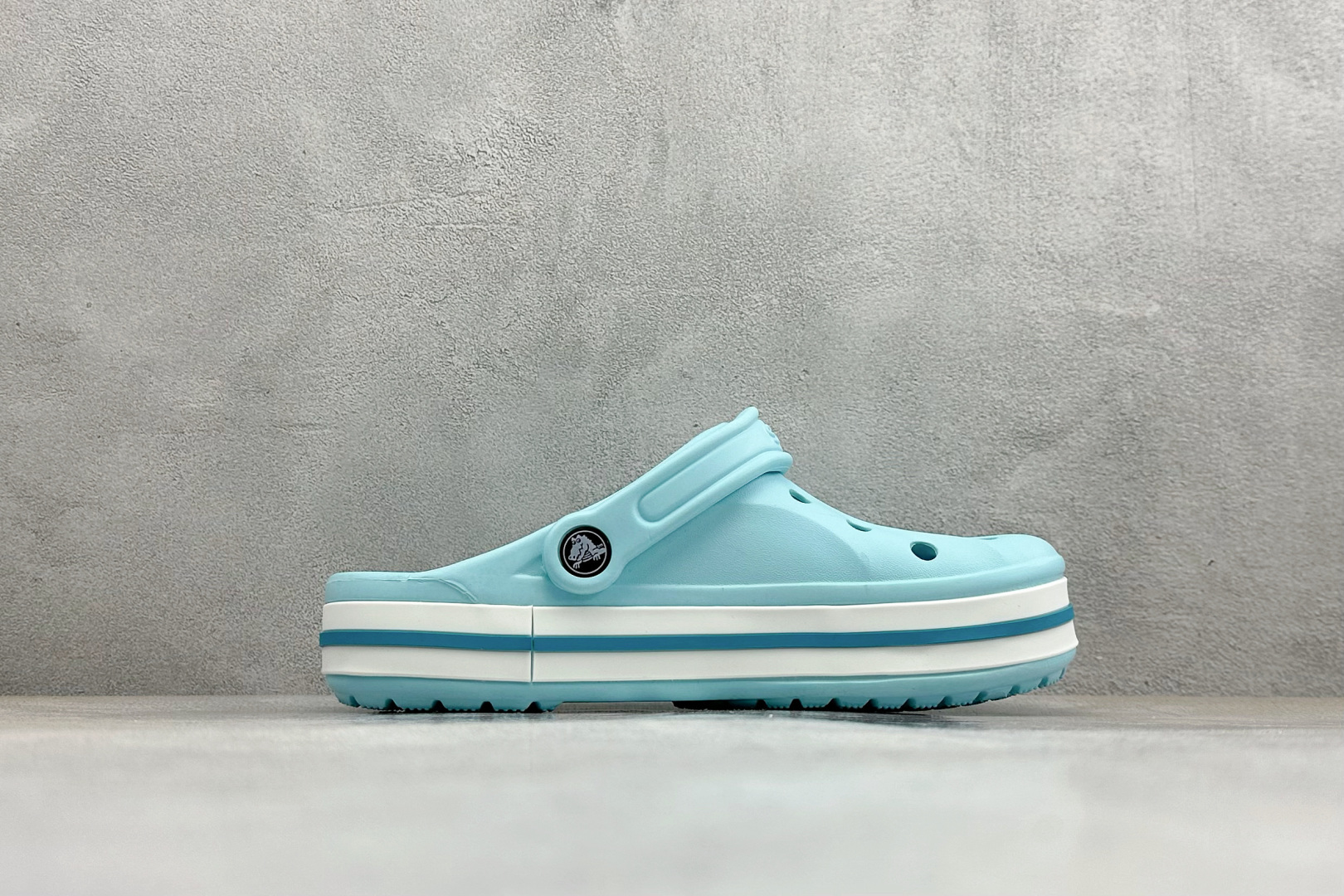 100 原装 Crocs卡洛驰 明星贝雅 205089-066-Chinese UA Cheap High Quatity Brand Clothes Bags handbags Sneakers wholesale wholesaler seller from China Factory suppliers Fashion Clothing Shoes best Quality Beautiful Price 100 原装 Crocs卡洛驰 明星贝雅 205089-066