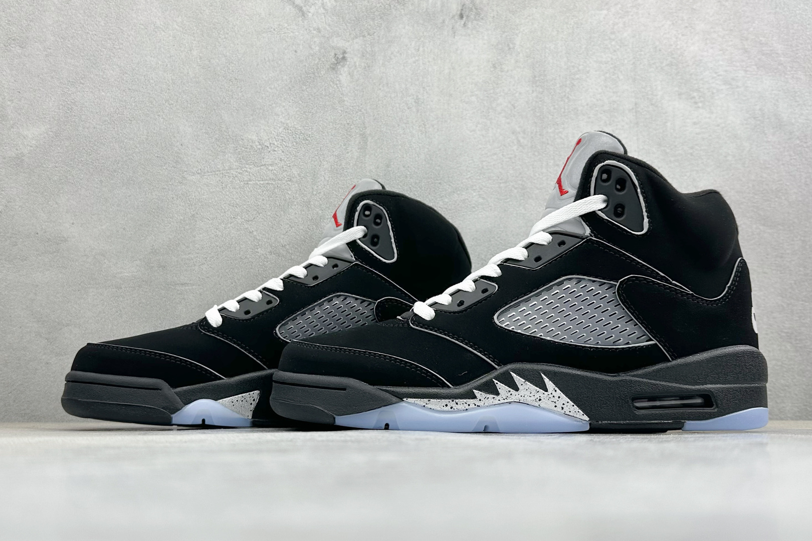 280 AD版Air Jordan 5 Retro 中帮复古篮球鞋 HF3975-001