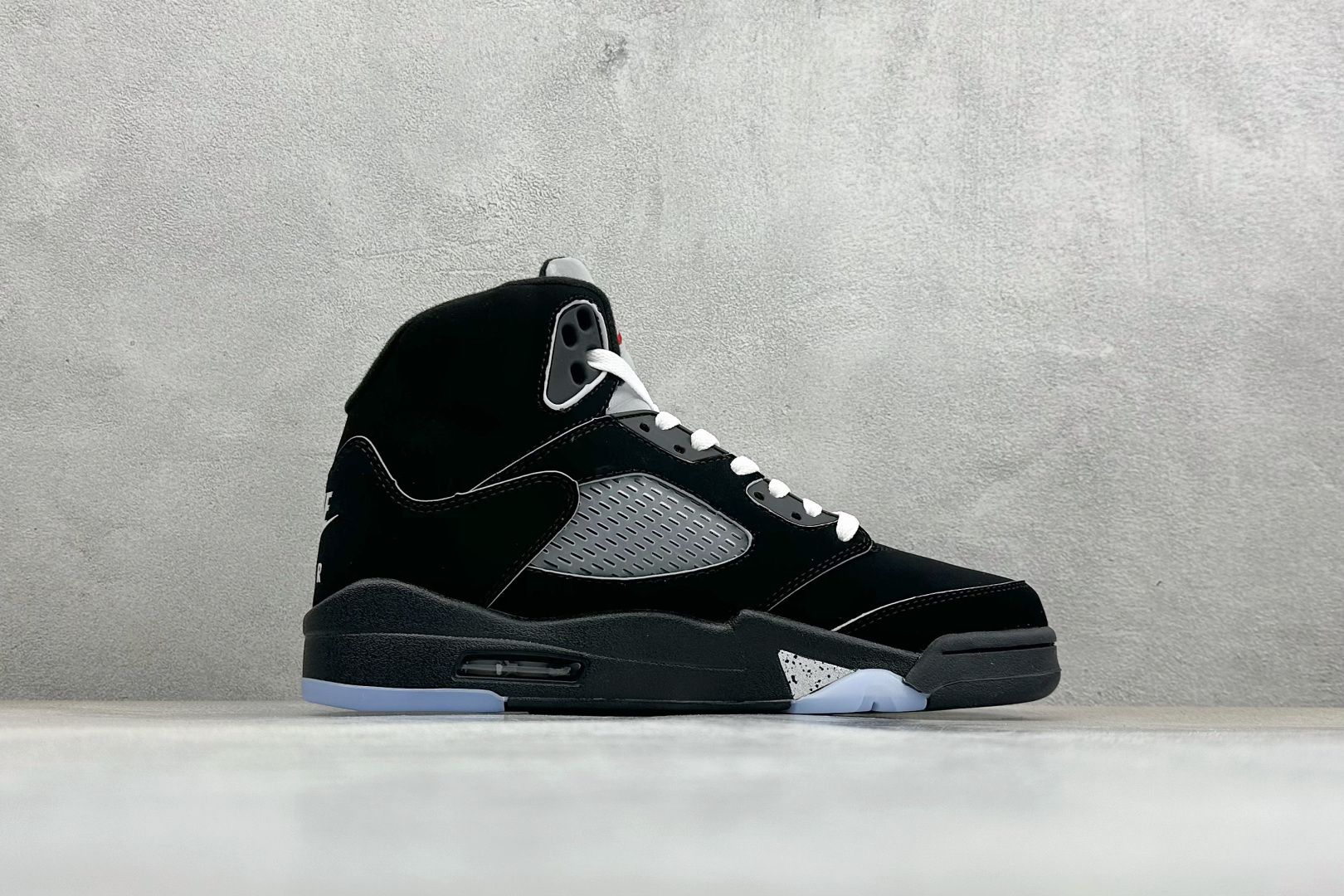 280 AD版Air Jordan 5 Retro 中帮复古篮球鞋 HF3975-001